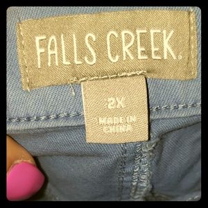 Light blue, Bermuda style shorts